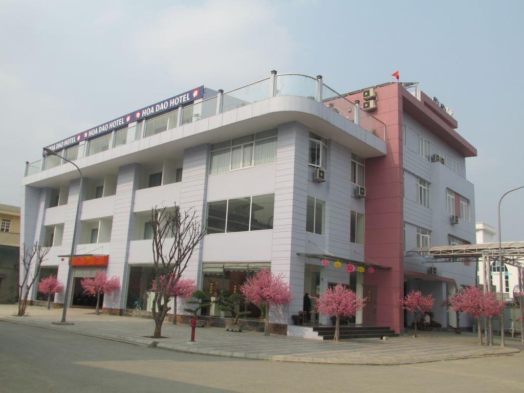 Hoa Dao Hotel Hòa Bình Exterior foto