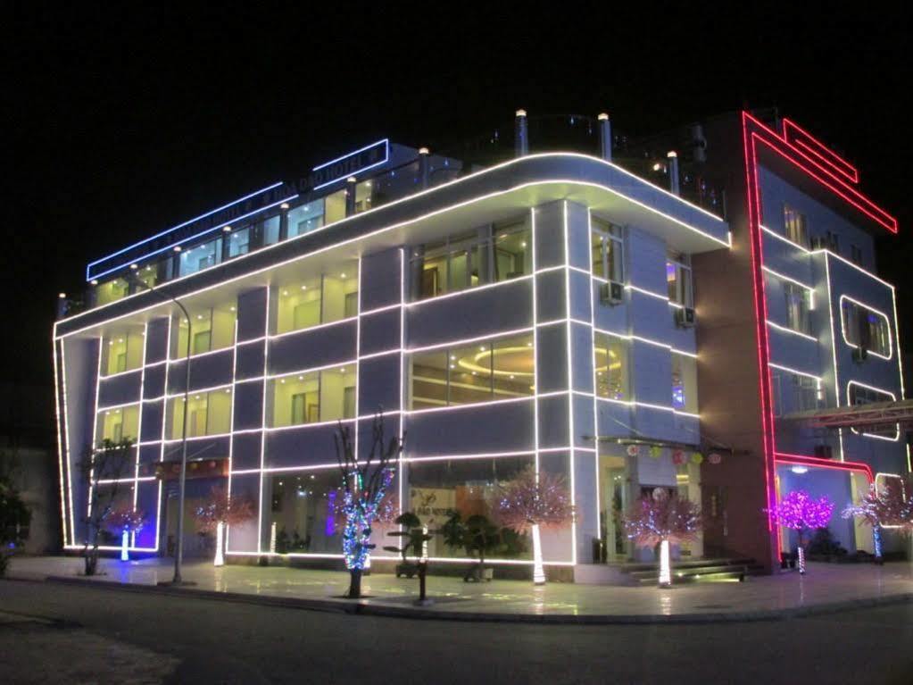 Hoa Dao Hotel Hòa Bình Exterior foto